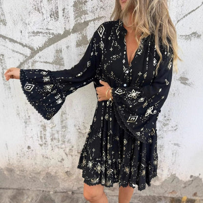 🔥🖤Black Friday Sale:50% OFF🔥Women's Geometric Print Comfortable V-Neck Midi-Dress