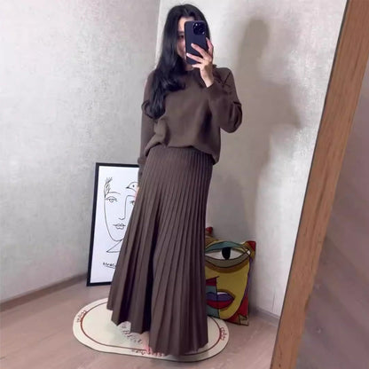 🎅Christmas Pre-sale🎁Women's Round-Neck Top ＆ Pleated Skirt 2-Piece Set