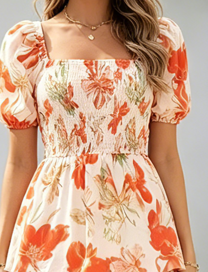 🌸 Summer Dream – Maxi Chiffon Dress with Floral Print and Ruffles – Short-Sleeved with a Round Neckline
